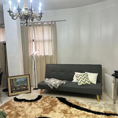 Loft Centrico 3 * 萨瓦德尔